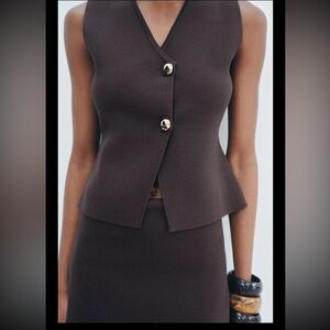 📣 Moving Sale! NEW Zara Brown Gold Buttoned Vest XL